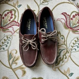 LIKE NEW Sperry classic Top Siders - men’s size 9